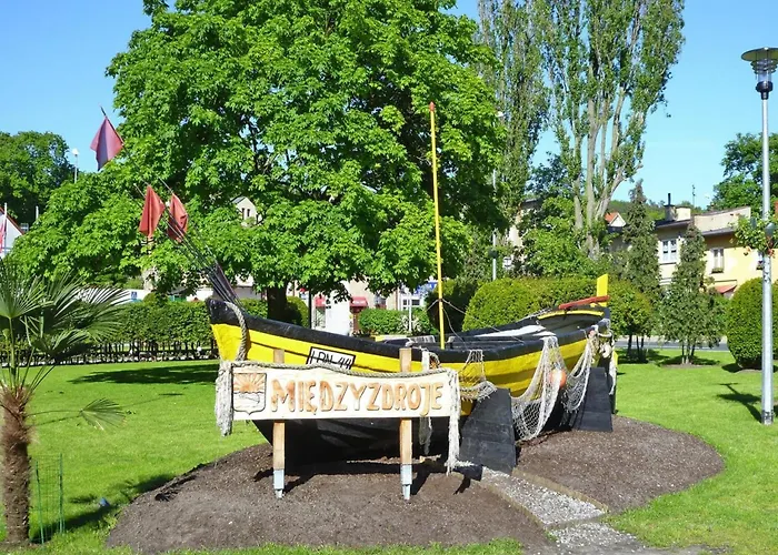Family House Near Baltic Sea And Szczecin Lagoon